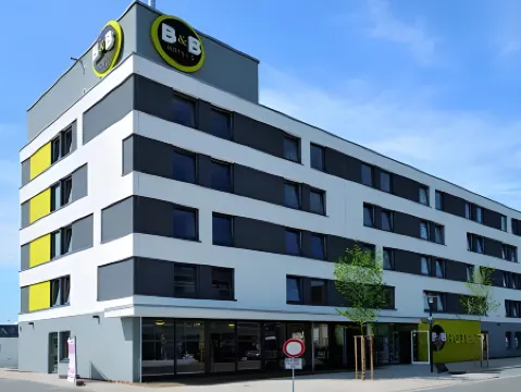 B&B HOTEL Saarbrücken-Hbf Отели в г. Саарбрюккен