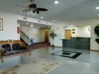 Super 8 by Wyndham Salina