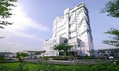 迪沙魯阿曼薩里酒店