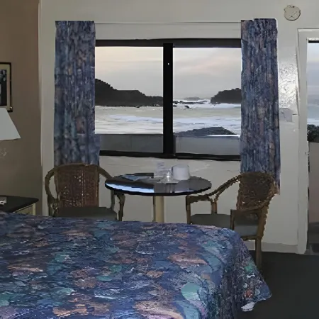Sea Breeze Motel