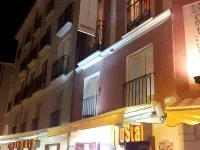 Hostal RiMboMbin - 2-Star