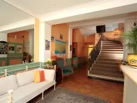 Hotel du Midi Hôtels à : Cornillon-Confoux
