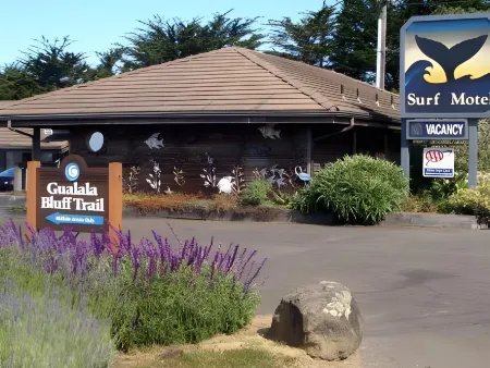 Gualala Surf Inn on the Ocean Bluff
