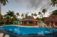 Mango Bay Resort - Infinity Pools