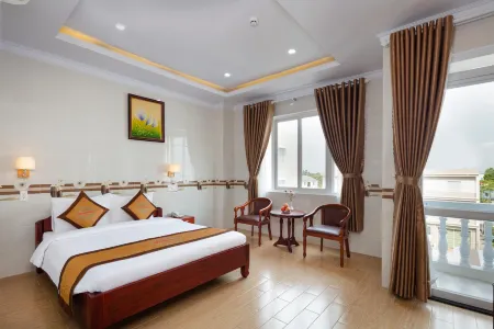 Phuc Ngoc Hotel