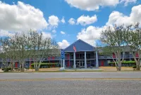 Red Carpet Inn Houma Hotels in Houma