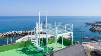 M9 Spa and Ocean View Pension