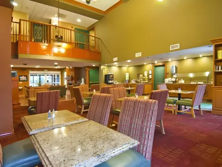 Spark by Hilton Redlands