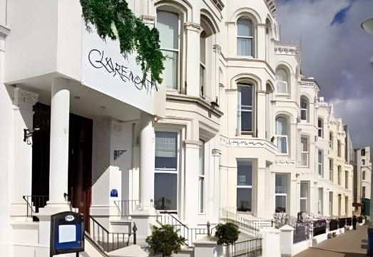 3. 클레어몬트 호텔..