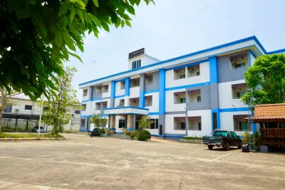 PK Garden Hotel Hotels in der Nähe von Wat Ban Nong Pet