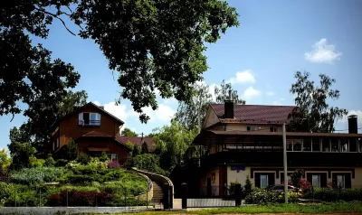 Eko-Dom Nadezhda Mini-Hotel のホテル