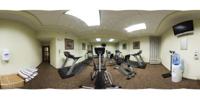 ジム ホリデイ・イン エクスプレス ワシントンDC イースト - アンドリューズ AFBの写真