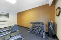 Best Western Brentwood - Gym