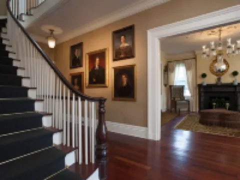 Jared Coffin House Hotels in Nantucket County