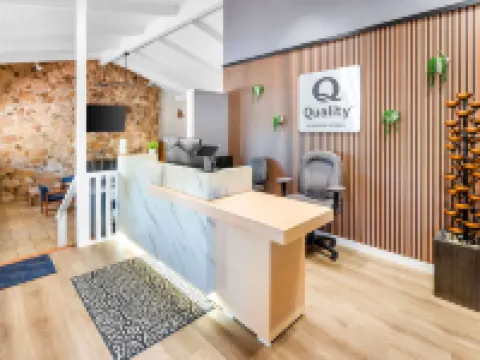 傑克遜品質酒店及套房 阿馬多爾縣酒店