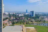 A Luxury 1Br Bali Style Apartment at Branz BSD City Hotels in Pagedangan