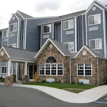 Microtel Inn & Suites by Wyndham Hazelton/Bruceton Mills