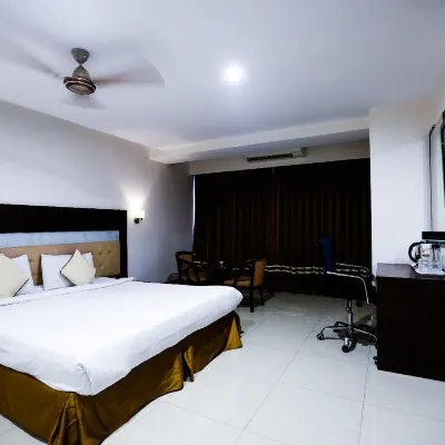 Hotel Sitara Grand L.B. Nagar Отели рядом с достопримечательностью «Конгресс-центр Subham»
