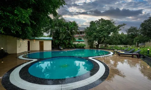 ABN Sarovar Portico 吉姆科貝特