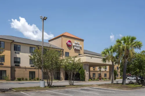 Best Western Plus Daphne Inn  Suites