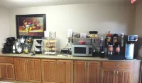 Days Inn by Wyndham Abilene - breakfast