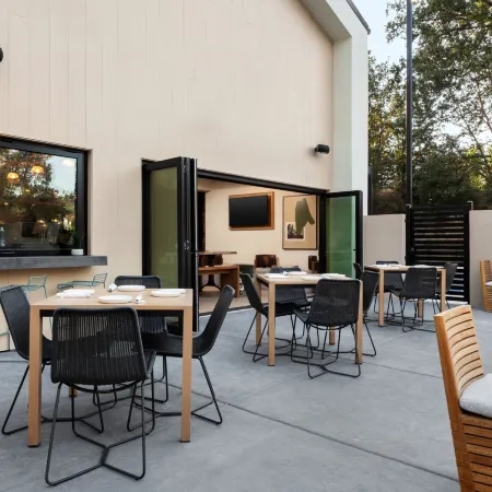 The Inelle, Oakhurst Yosemite, a Tribute Portfolio Hotel