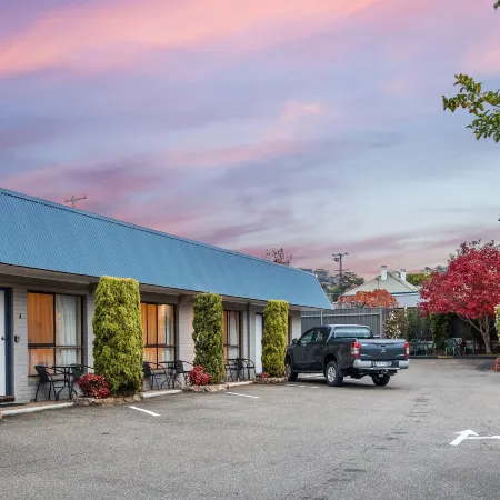 Amaroo Motel