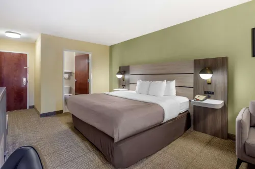Quality Inn Raleigh Downtown - parcheggio