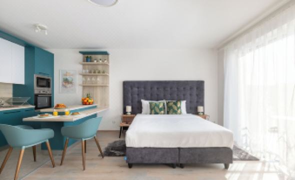 3. 호크 레지던스 ..