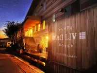 ADLIV JR穴吹站附近的飯店