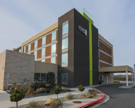 Home2 Suites by Hilton Cumming Atlanta Hotels in Forsyth County