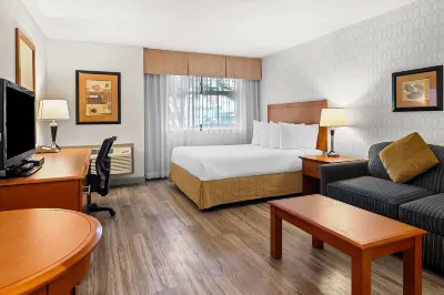 Best Western Plus Langley Inn Các khách sạn ở Langley City