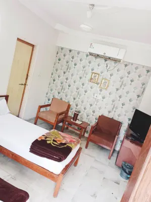 Jai Radhe Hotel Hotel in zona Ahmedabad Junction Railway Station