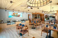 Ayala Oceanview Maldives Hotel a Gulhi