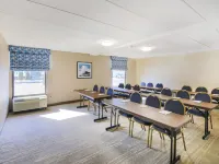 Hampton Inn Fall River/Westport Hotels in Bristol County