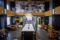 Hampton Inn & Suites Lansing West - Frühstück
