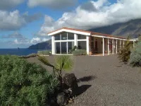 Modern holiday house in exclusive coast location