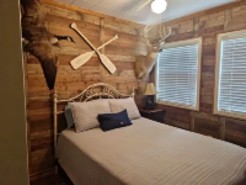 Welcome to Joie de Vivre Lake House at Toledo Bend