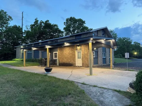 New Luxury 3 Bedroom /2.5 Baths ready to move in!