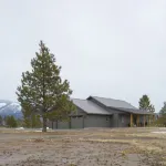 Majestic Bull Elk, Rambler, Views, Porches