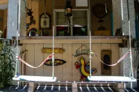 Sailors Rest: Pool & Sauna, Tropical Island Oasis, Fireplace Hotels in Johns Island