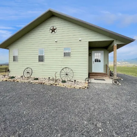 Cabin with Jaw-dropping Views near Black Canyon