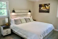 One Love Oasis 3BR Retreat 브라이트리프 커먼스 주변 호텔