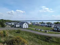 Moderne & Familienfreundliche Ferienwohnung am Goitzschesee Hotels in Pouch
