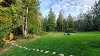 Relax and Unwind at Peaceful Pines Log Cabin and Outdoor Sauna Hotels near Walker Valley ORV Area