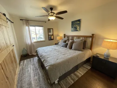 Stylish home minutes to downtown and the lake! 2 living rooms & private mini gym