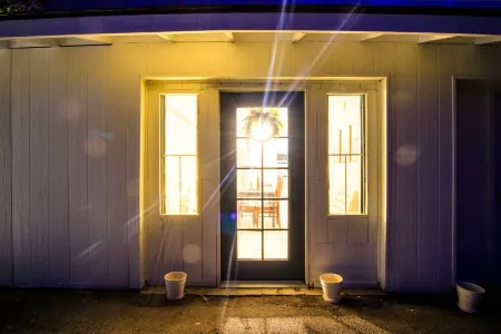 Fantastic Views w/ Hottub,  Firepit & Horseshoes