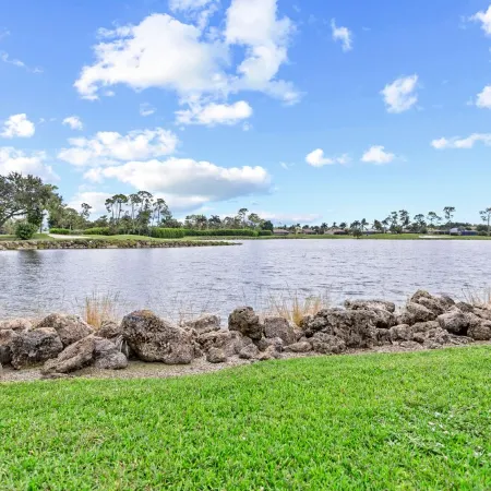 Greenlinks in Lely Resort! A Perfect Golfing Get Away in Lely Resort!