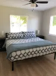 Fully Renovated Peek-A-Boo Bayview Duplex-10 minuets from Downtown Traverse City