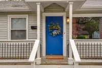 Hidden Gem less than 5 minutes from Bass Pro/Wonders of Wildlife, MSU and Mercy